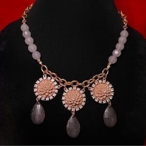Plunder Floral Necklace